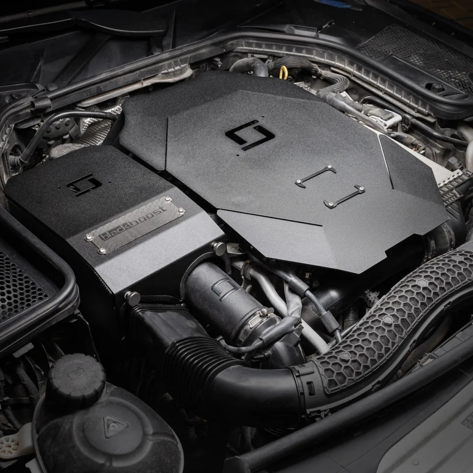 Mercedes E300 (212) M274 2.0L Turbo Cold Air Intake System, imagine produs