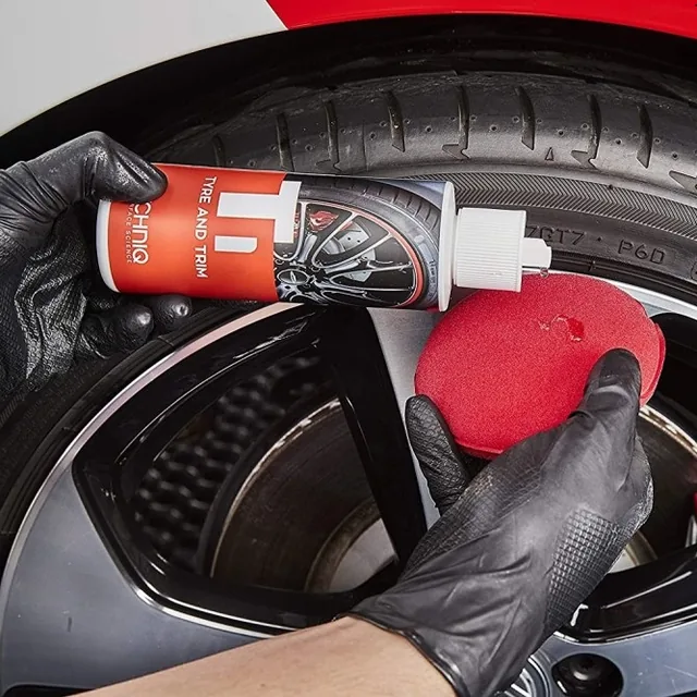 Dressing anvelope si bandouri T1 Durable Tyre Gel Gtechniq, 250 ml, imagine produs